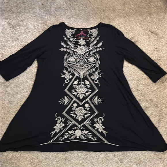 dress with sneakers Bridesmay Cocktail Dresses for Women 2024 Wedding Guest Midi Sleeves:Full Sleeves Royal Blue Velvet Long Style Season Description:SPRING 2025 DELIVERY 3